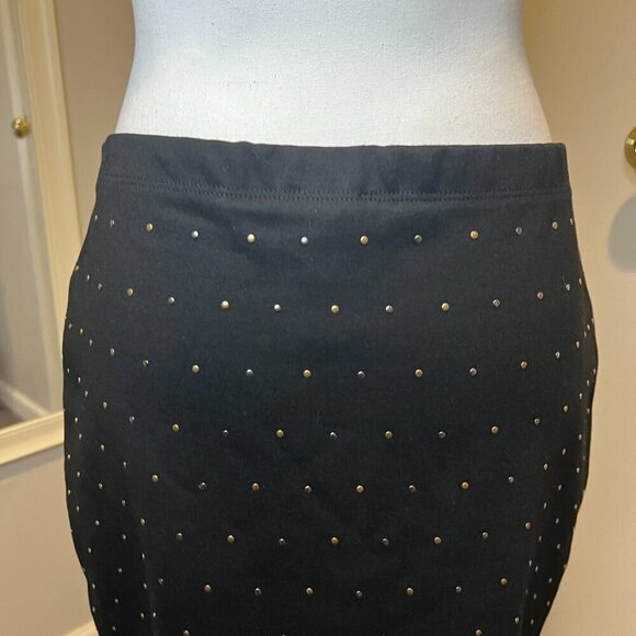 Carmen Marc Valvo Black Studded Knit Pencil Skirt, Size Medium - Picture 10 of 15